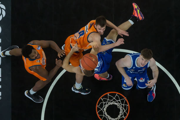 但在短期内 但在短期内