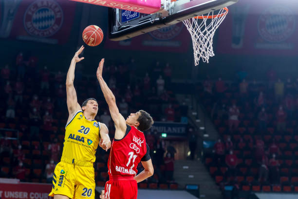 一个展示自 一个展示自