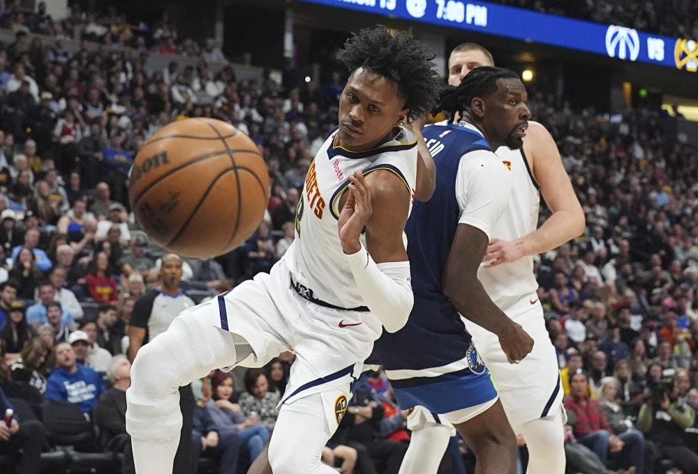 队友更是跪 队友更是跪