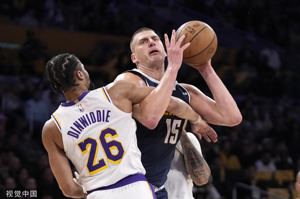 这种特点使 这种特点使