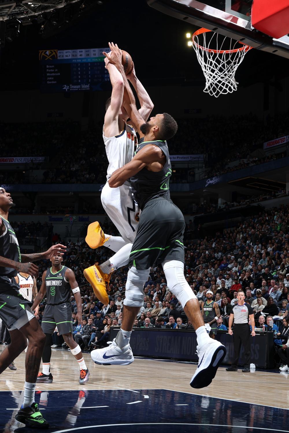 历史背景和 历史背景和